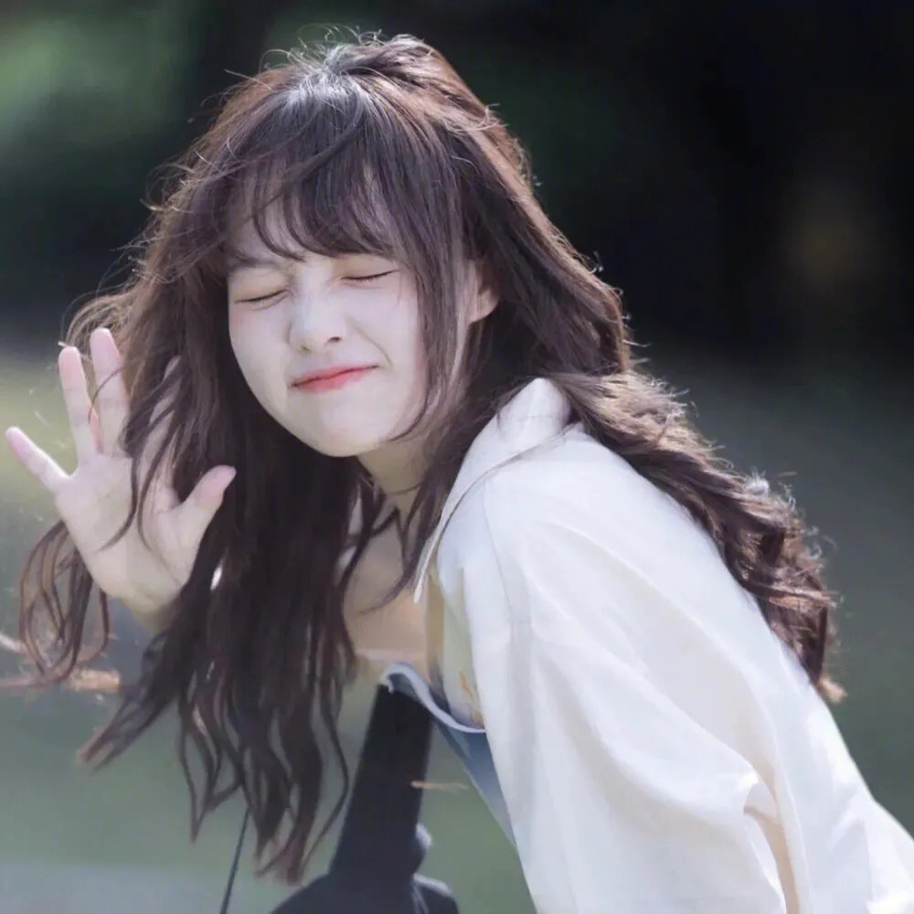 穿奢侈品的皇后